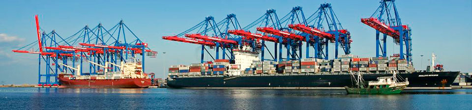 Image of a ship docked in SCCT port